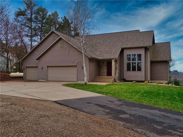 N1698 945th Street, Eau Claire, WI 54701