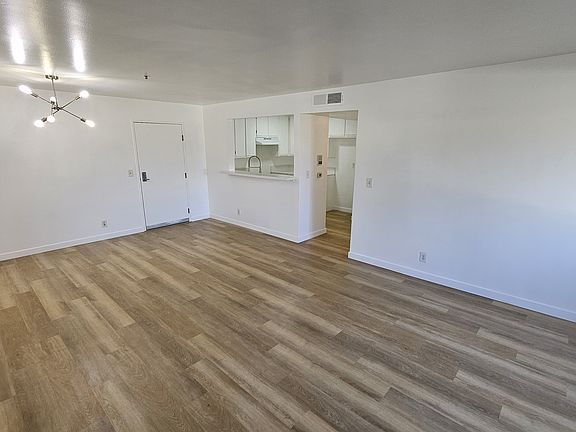 4th image of 5541 Fulcher Ave APT 101