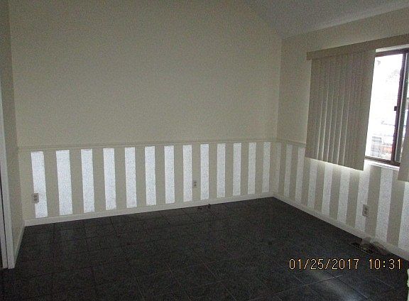 5th image of 6291 Golf Lakes Dr