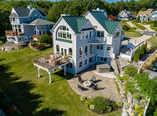 31 Summer Pl, Portland, ME 04103