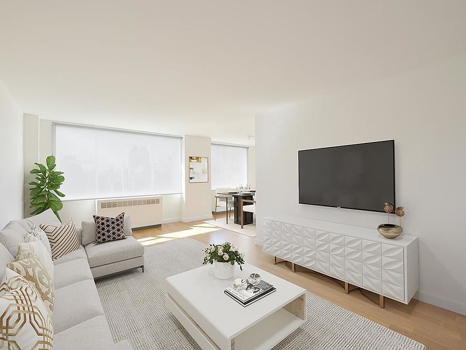 1st image of 500 E 77th St #220