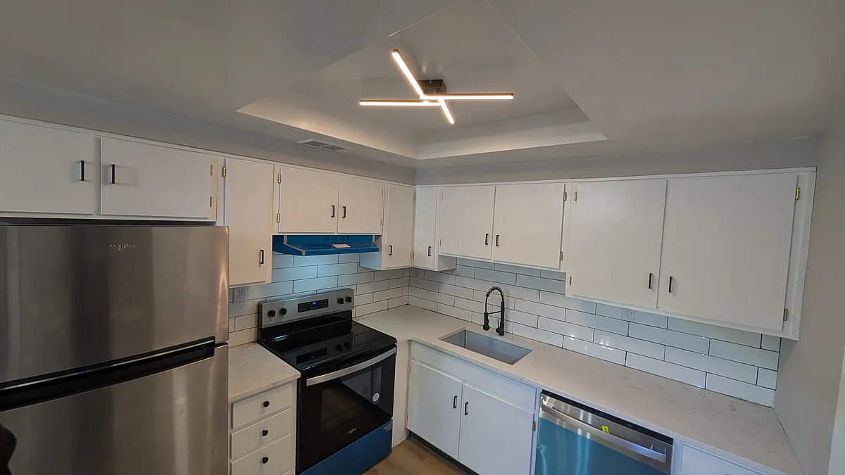 Building Photo - 8 Magnolia Ct #8