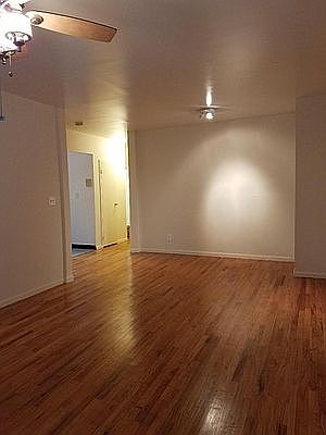 4th image of 456 W 37th St APT 4R