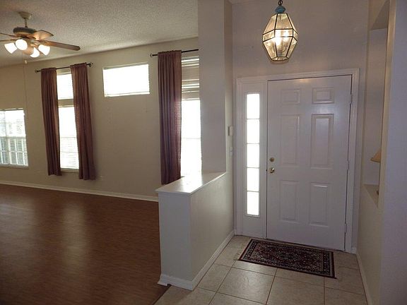 3rd image of 5123 Sterling Manor Dr