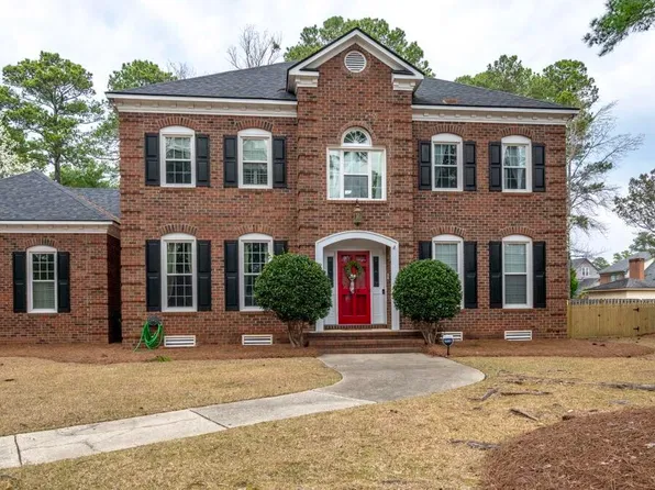 405 Kingsford Ct, Fayetteville, NC 28314