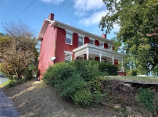 802 Highland Ave, Lexington, MO 64067