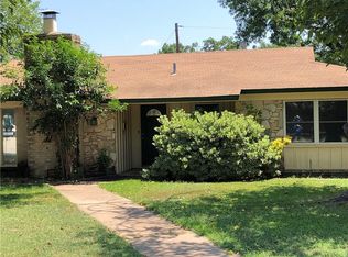 2128 Chelsea Dr, Edgecliff Village, TX 76134