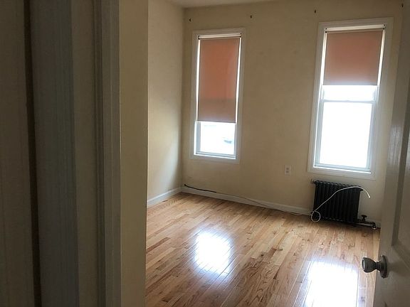 3rd image of 44-07 25th Ave #1