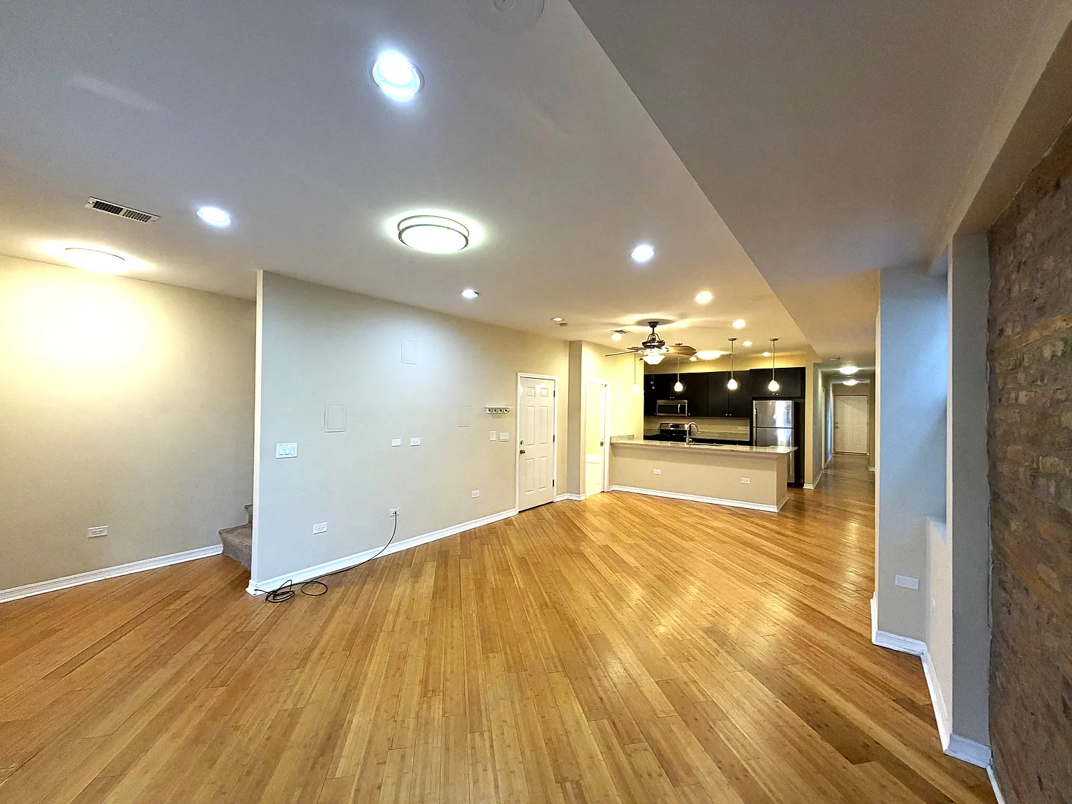 1522 W Superior St — Photo 3