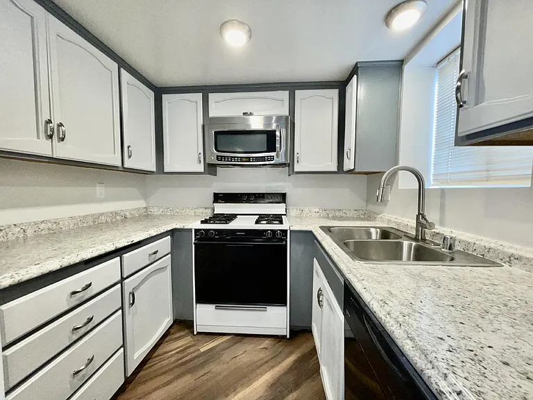 1190 Ramar Rd #A-7 — Photo 9