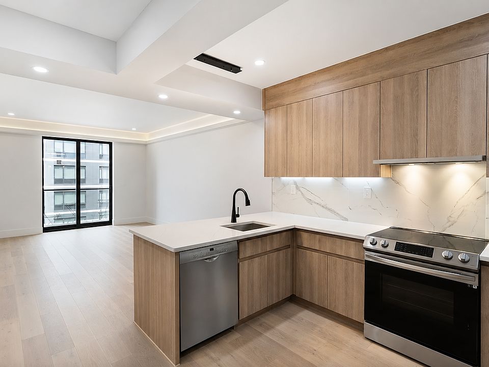 1st image of 14-54 31st Ave #6A