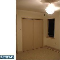 3rd image of 2325 Catharine St