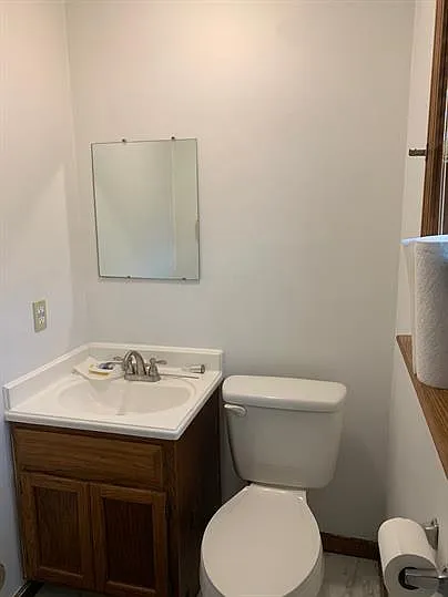 2 bed, 1.5 bath, 1200 sqft, $1,850 — Photo 2