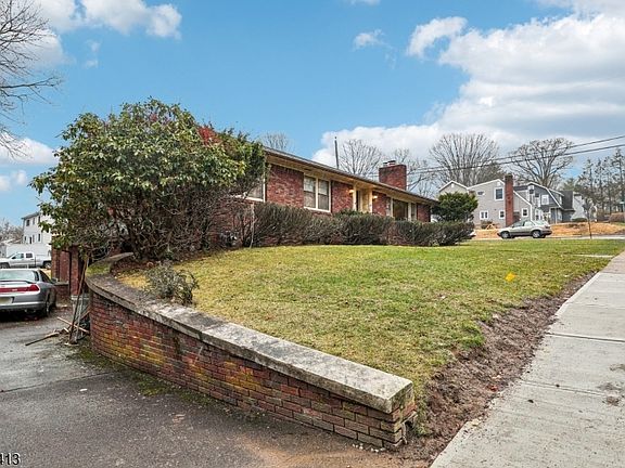 2nd image of 80-84 Squaw Brook Rd