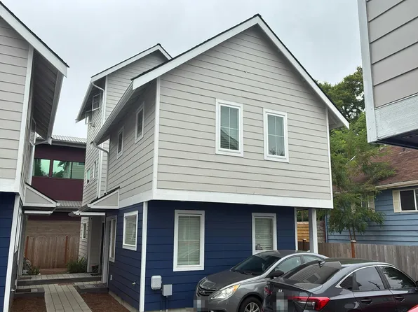 9019-B 15th Ave SW #8, Seattle, WA 98106