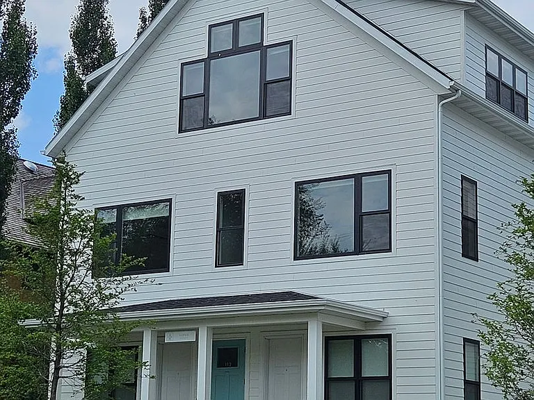 120 E Avenue A — Photo 43