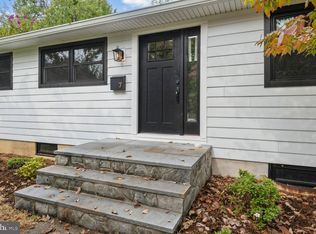 7 Williams Dr, Annapolis, MD 21401