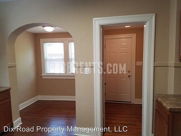 5th image of 1361 Kumler Ave