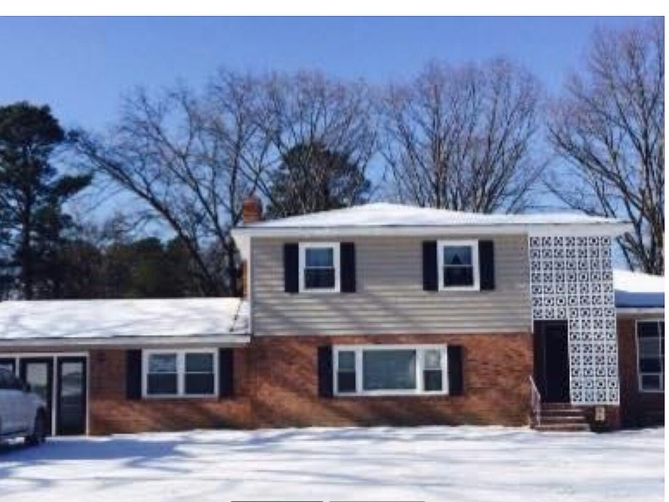 1st image of 1613 Littleton Blvd