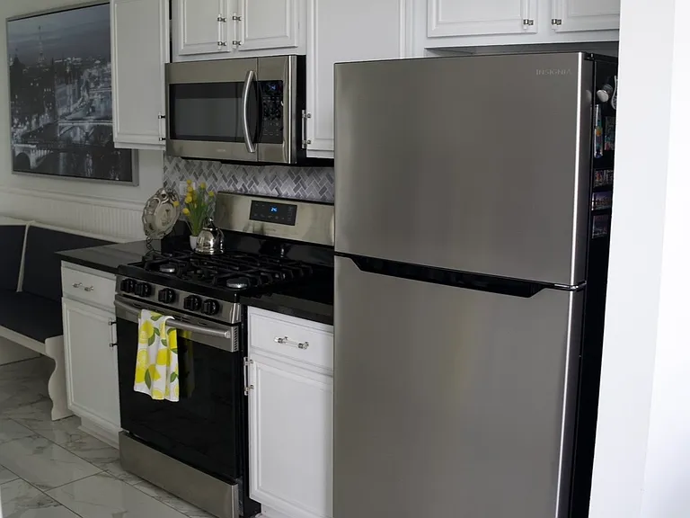 200 Grandview Ct — Photo 22
