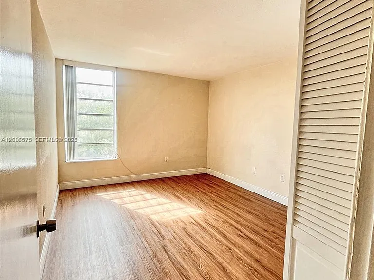 8870 Fontainebleau Blvd #409 — Photo 19