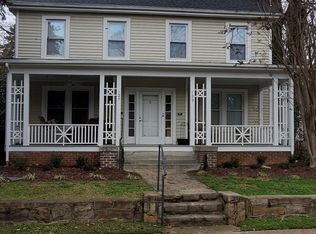 129 Woodburn Rd, Raleigh, NC 27605