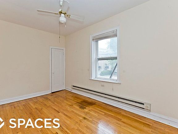 3rd image of 3917 N Southport Ave #2EAST