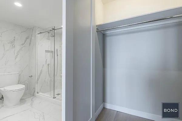 Rented by Bond New York | media 28