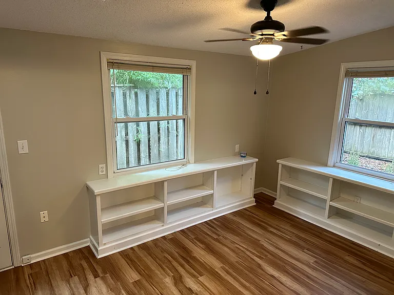 4944 Marlin Ct — Photo 13