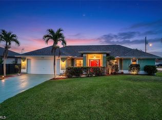 1718 SW 12th Ln, Cape Coral, FL 33991