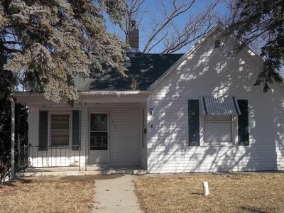 206 E Pine St, Marshalltown, IA, 50158