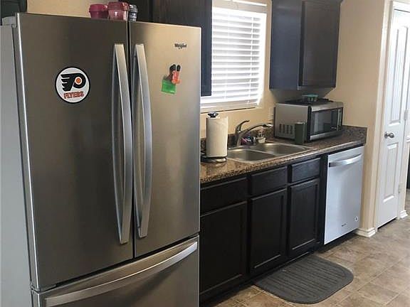 3rd image of 4904 Screaming Eagle Cir