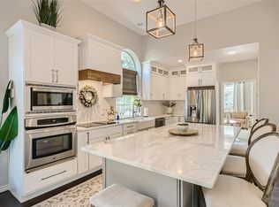 8625 Kensington Ln, North Richland Hills, TX 76182
