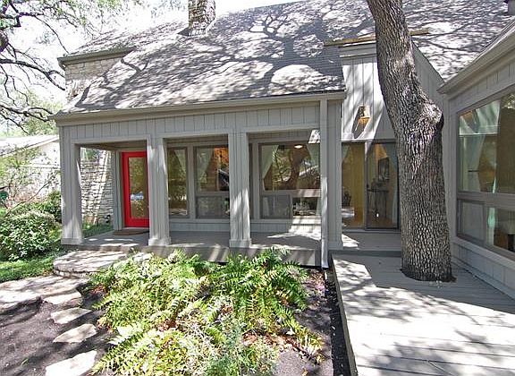 3rd image of 11605 Ironwood Cir