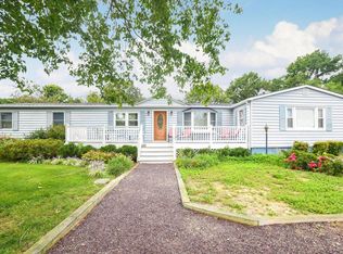 17309 Jutland Rd, Saint Inigoes, MD 20684