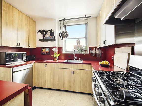 3rd image of 444 E 86th St APT 19G