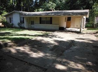 691 Woody Dr, Jackson, MS 39212