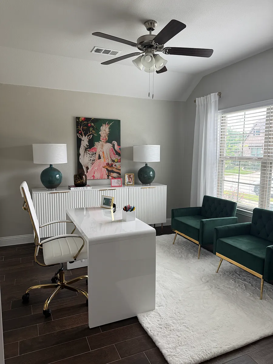 Study room - 5912 Horsetail Dr