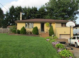 6080 Pleasant St, Finleyville, PA