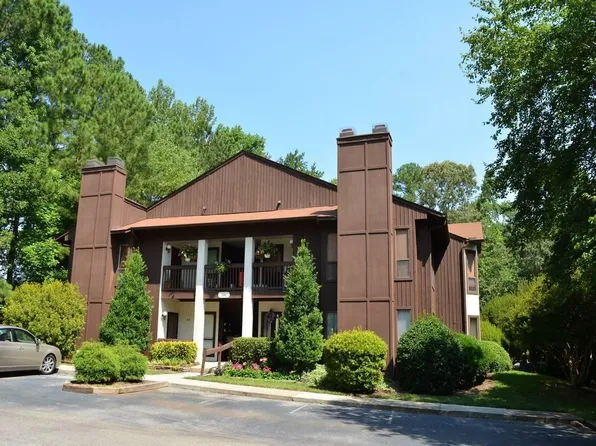 413 New Kent Pl, Cary, NC 27511