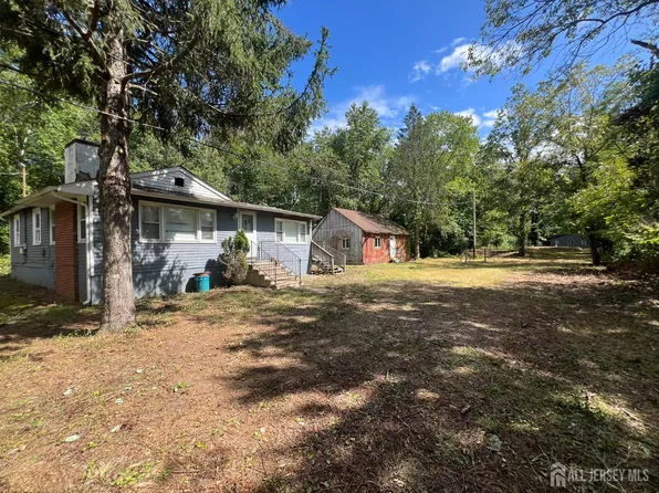 138 Disbrow Hill Rd, Millstone Township, NJ 08535