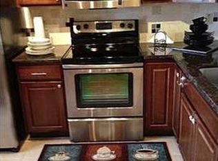 3071 Holiday Springs Blvd APT 104-8, Margate, FL 33063