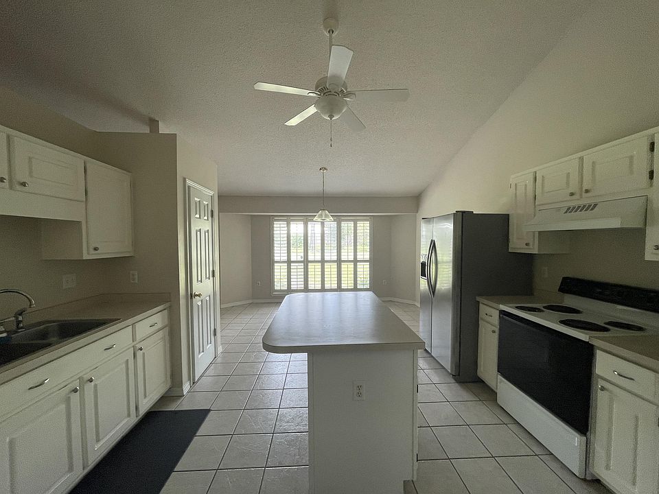 4774 Coronado Cir, Crestview, FL 32539 Zillow