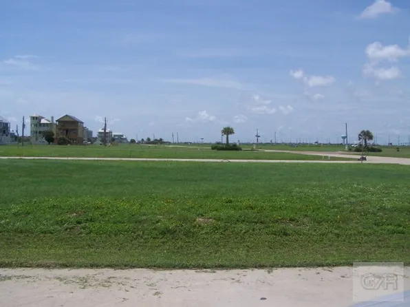 3806 Sea Urchin, Galveston, TX 77554