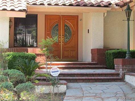 2nd image of 17405 Seco Ct
