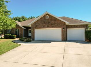 2684 S Laurel Ave, Springfield, MO 65807