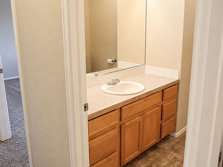 1506 Dryland St — Photo 18