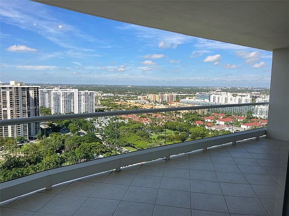 2nd image of 7000 Island Blvd APT 2604