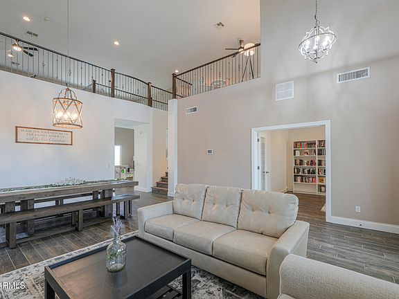 5th image of 22338 N O SULLIVAN Drive