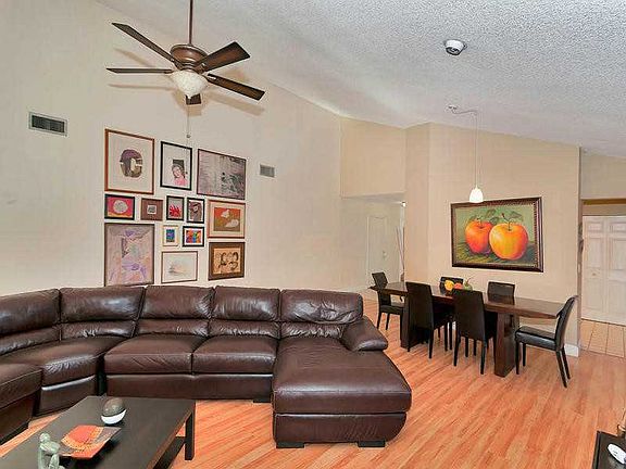 5th image of 4825 NW 101st Pl